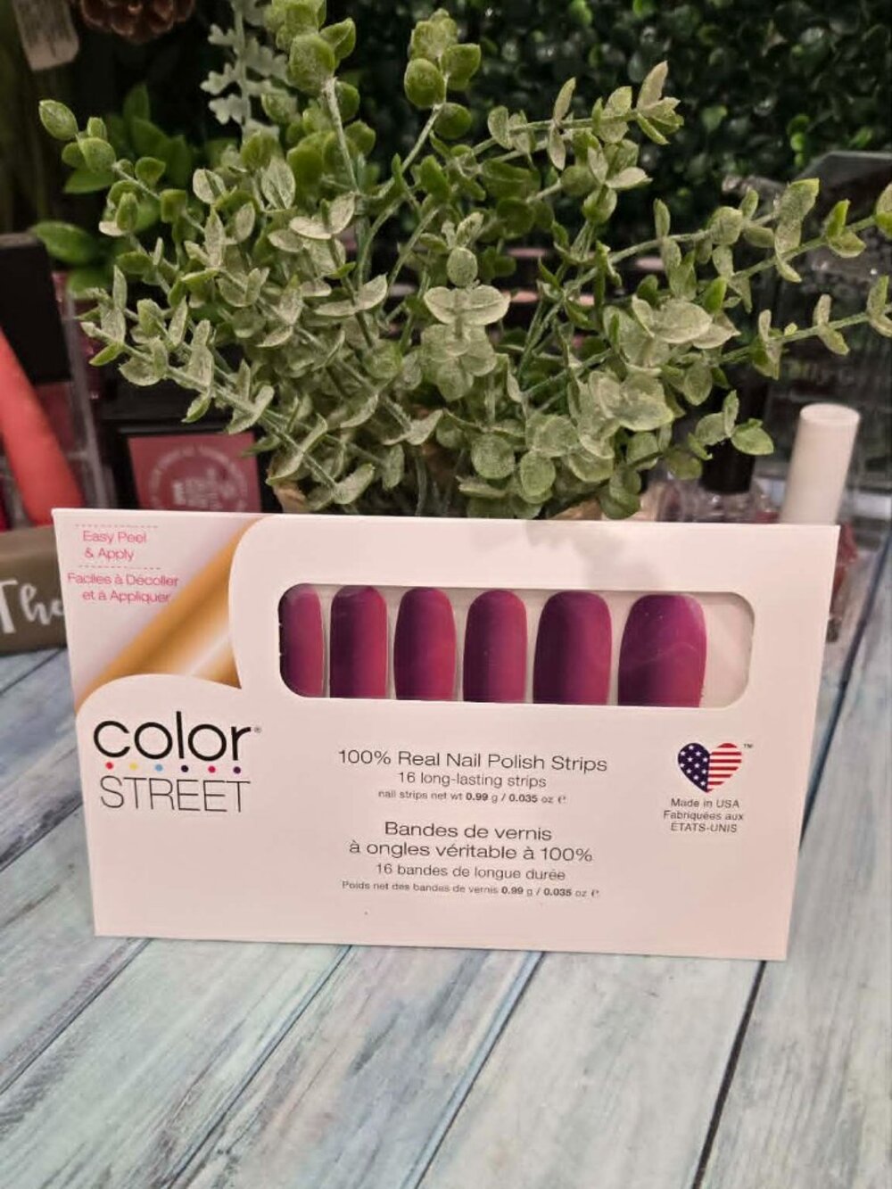Color Street Purple ombre nail design
